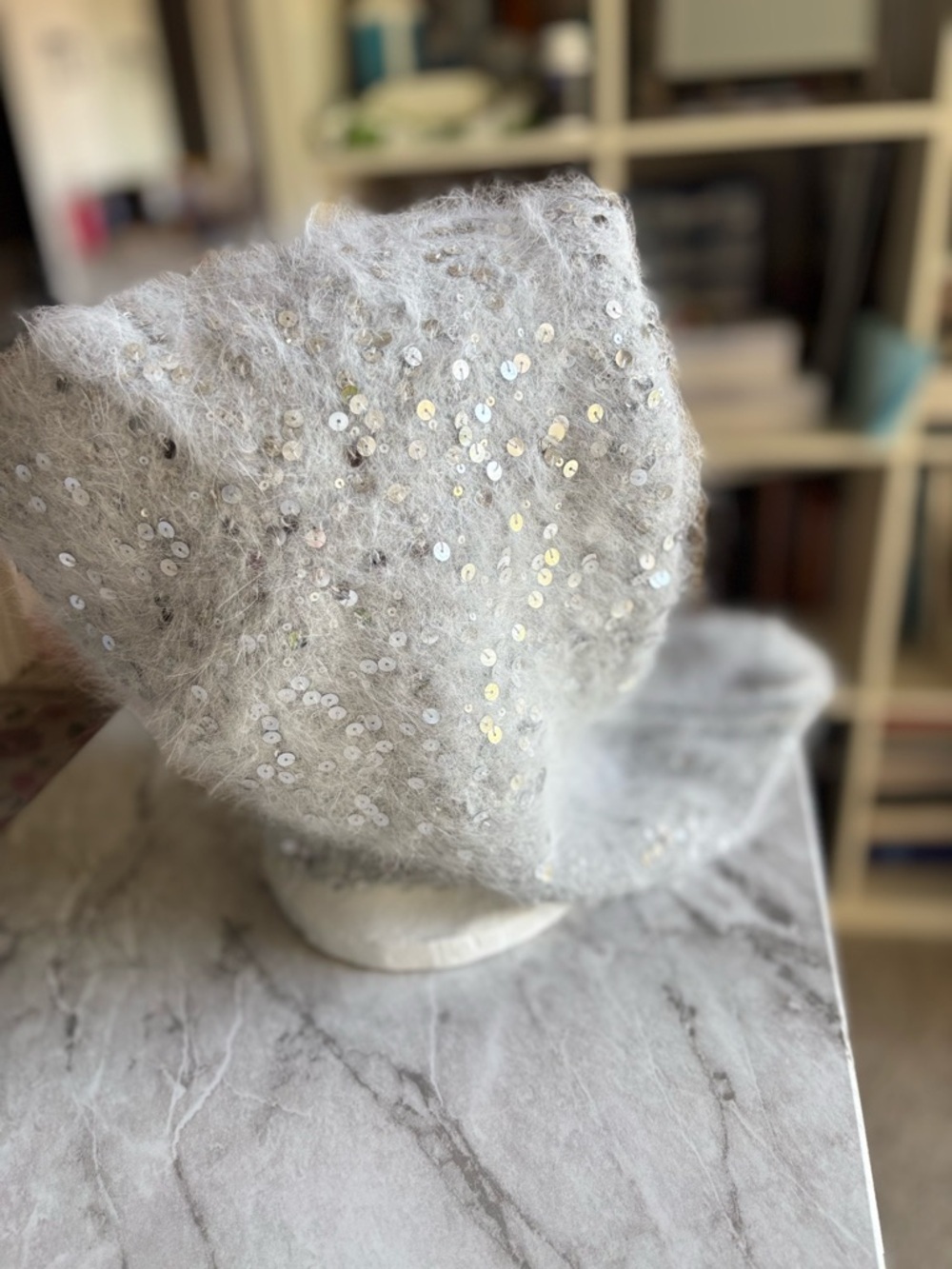NWOT LE PETIT AGNEAU Sequin Detail Gray Hood Scarf Cashmere & Angora O/S - Picture 11 of 13
